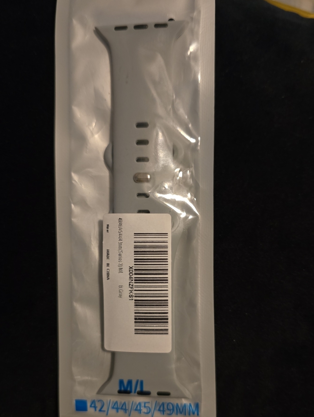 Apple Silicone Watch Band in Light Gray - M/L